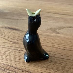 Vintage Black Ceramic Pie Bird